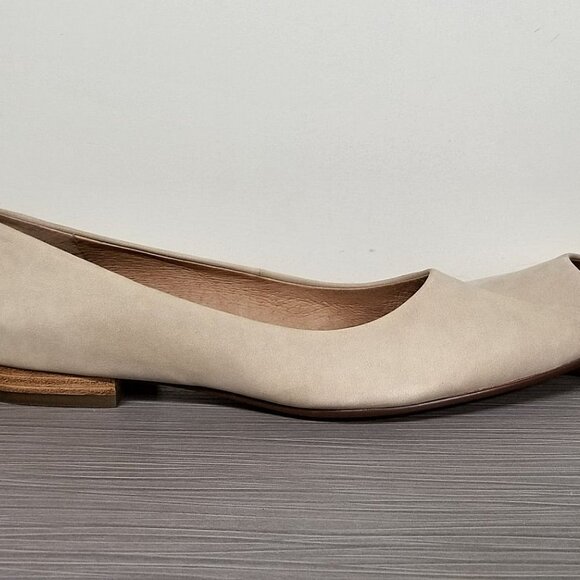 Caslon Luna Pointy Toe Flat, Nude Nubuck, Womens Size 6.5 - Picture 7 of 9